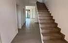 Duplex superb - bucatarie inchisa - dormitor la parter