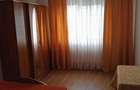 De vanzare apartament 3 camere micro 9 - 16
