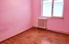 Apartament cu 3 camere decomandat în Tecuci - 2
