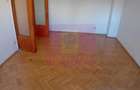 Vanzare apartament de 4 camere la Casa Poporului-stradal - 4
