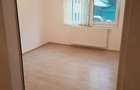 Apartament de vanzare - 3