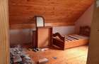 Casa mare P+1, 10 camere, teren 1000 mp Anghelu? (11 km de Sfantu Gheorghe) Pre?: 67.500 - 10