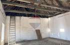 Cladire in zona centrala Media? - 495 mp construi?i , curte 325mp