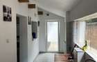 Proprietar vand casa . - 1