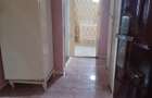 urgent ap 2 cam 68 mp decomandat zona bazzar la 1 minut de piata orizont - 1