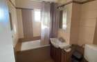 Inchiriez apartament 3 camere