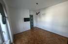 Bd. Republicii ap. 3 camere, 2 bai, 2 balcoane, decomandat + garaj - 7