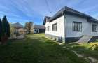Casa de vanzare, 150 mp, teren 1.200 mp, Comuna Caseiu