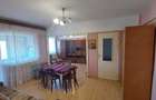 Apartament cu 4 camere semidecomandat în Central