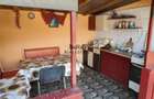 Proprietate spatioasa de vanzare in Gaesti, Dambovita - ideala pentru - 16