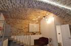 Spatiu langa Primarie pt. prestari servicii, birou, cabinet, salon - renovat - T - 11