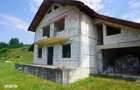 Casa cu 5 camere de vanzare, Moisei - 2