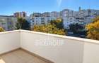 Apartament 3 camere de vanzare Brates
