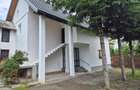 Casa in centrul orasului Sf Gheorghe la 100 m de parcul Elisabeta - 4