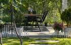 Birou cu piscina, curte si zona de relaxare - 17