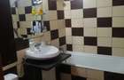 Apartament cu 2 camere in zona Lenin 54 m - 2