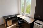 Spatiu pretabil:birouri/ cabinete/ servicii, acces stradal,curte proprie,Central - 10