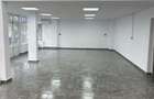 Vand sau inchiriez spatiu comercial Renovat de la A-Z Hunedoara bul Dacia 33 !!!