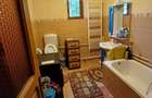 Casa de Vanzare - 3 camere - 700 mp teren