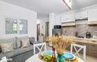Ap. 3 camere, 50mp, parcare la balcon, piscina, spa, sala, comision 0
