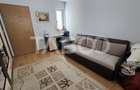 Apartament de vanzare 3 camere la etaj intermediar zona Pict