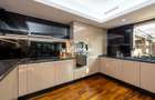Segment Lux | Apartament 140 mp | Curte 200 mp | 2 Parcări - 30
