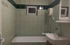 Vand apartament doua camere, decomandat, 55 m.p., etaj 2, centrala proprie gaz.