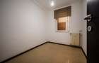 Apartament 3 camere, liber, de închiriat, proprietar