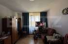 Apartament cu 2 camere, decomandat în Simeria - 2