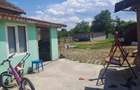 Casa cu Zona lini?tita - 1