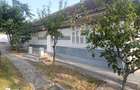 Casă cu 4 camere în Stănilești - 1