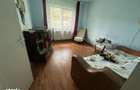 Vand apartament 2 camere,Petrosani,Str.Independentei,Etaj 1 - 8