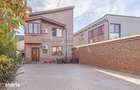 Vila cu 5 camere - Teren 400mp - Aparatorii Patriei