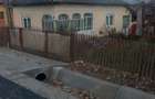 Casă cu 3 camere cu Teren 1350 Mp în Dârmănești - 2