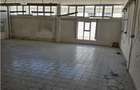 Spatiu Industrial - 3000 mp - Productie - Depozitare - Distributie - 16