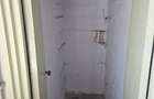 Apartament 2 camere zona Stefan Luchian , et 3 cu sarpanta ,decomandat