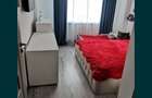 Apartament 3 camere 77 Teren intravilan 1390 m - 2