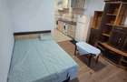 Garsoniera - zona Buziasului - 200 euro - 2