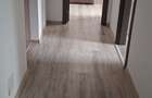 Ofer spre inchiriat apartament 2 camere ,bucatarie, baie,balcon,loc parcare