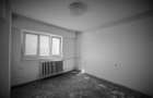 APARTAMENT/1984//50 mp/DOUA CAMERE/BALCON 6 mp/DECOMANDAT/OBOR/PARC - 2