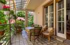 Apartament cu gradina in vila interbelica, Str. Crisan - 11