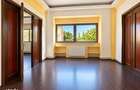 Piata Romana, 3 camere, 69 mp utili, etaj 3, un apartament pe etaj