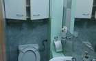 apartament 3 camere de inchiriat