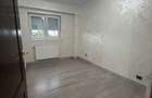 Apartament cu 3 camere decomandat în Port - 12