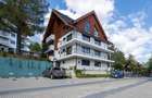 2 camere complex exclusivist, finalizat 2025, 70mp, 2 terase, la 300m de Peles