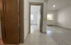 Studio de inchiriat - parter inalt, loc de parcare inclus