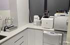 Clinica stomatologica, 2 cabinete, 5 parcari, zona Intre Lacuri - 13