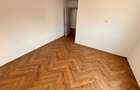 Casă 108 mp utili 3 cam, 2 băi 2 dresinguri ,1 balcon curte proprie 35 mp, 2 loc - 9