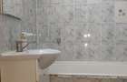 Titulescu, scoala 3, 3 camere decomandat, 80 MP ,loc parcare, etaj 1, 500 euro - 6