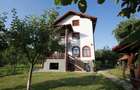 Casă / Vilă cu 8 camere de vânzare - 30